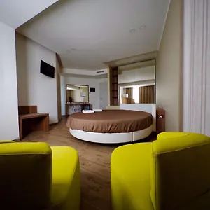 Grand Del Hotel